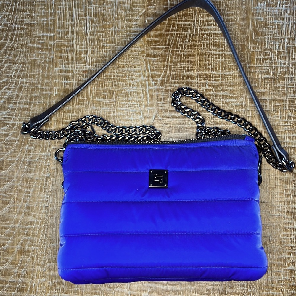 Think Rolyn Crossbody Purse Handbag Blue Purple Metallic